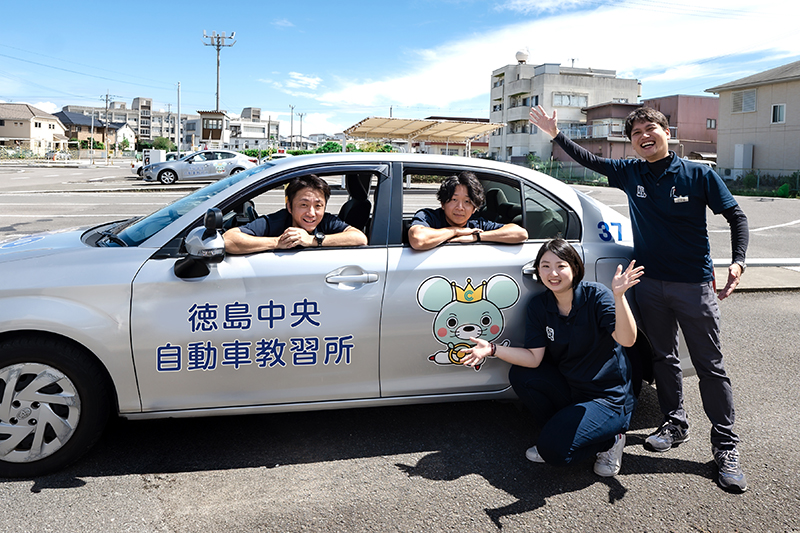 採用情報